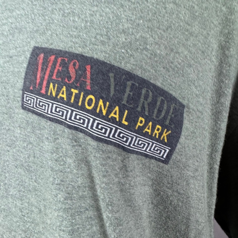 Vtg XL (see measurements) Mesa Verde National Park Green shirt worn comfy cozy - Picture 5 of 6